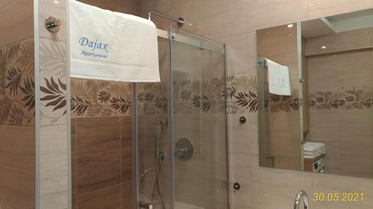 Dajax Apartament פוביירובו מראה חיצוני תמונה